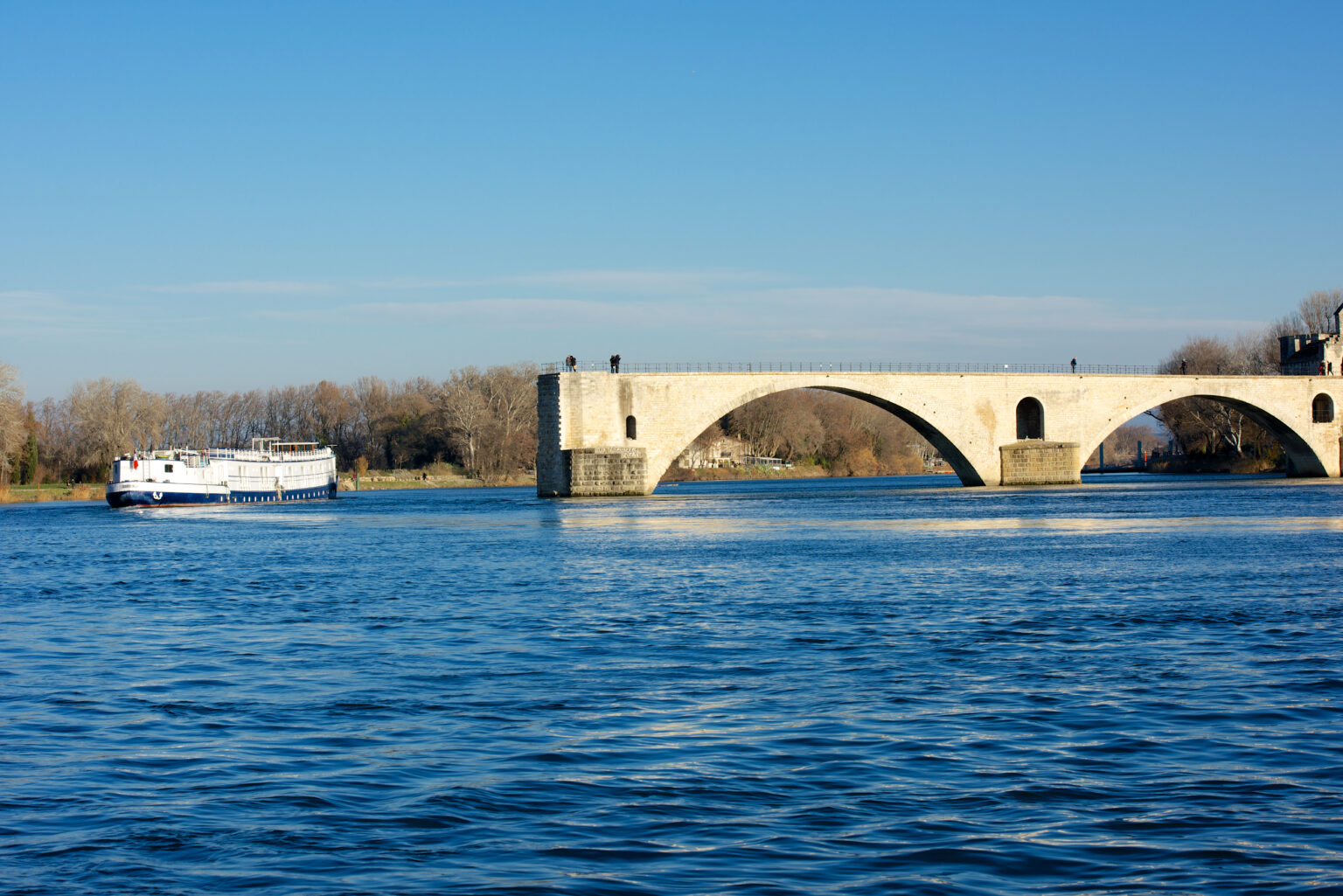 Croisière sous le Pont d'Avignon