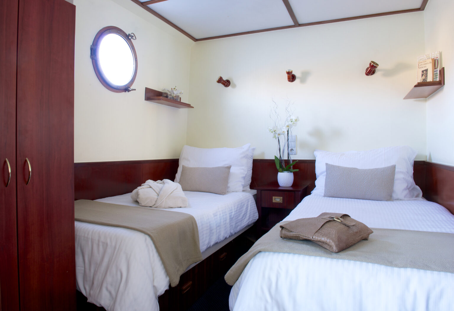 Cabine avec baie vitrée